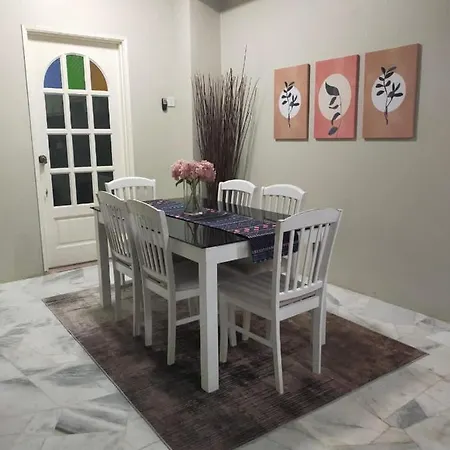 Rumah Mawar By Impian Homestay Klia-Salak Tinggi-Nilai Sepang Exterior photo