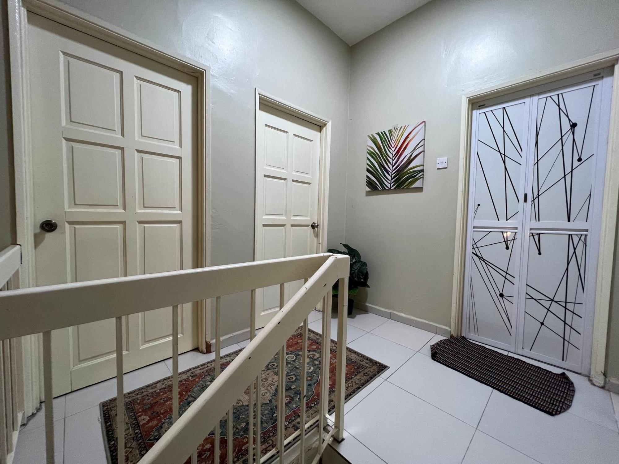 Holiday home Rumah Mawar By Impian Klia-salak Tinggi-nilai *